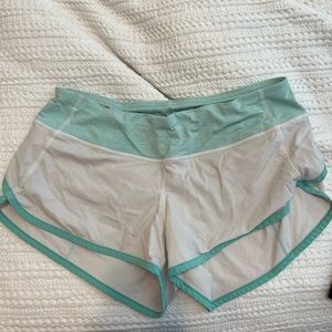 Lululemon Hotty Hot Shorts
